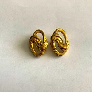 Vintage trifari knot earrings for pierced ears